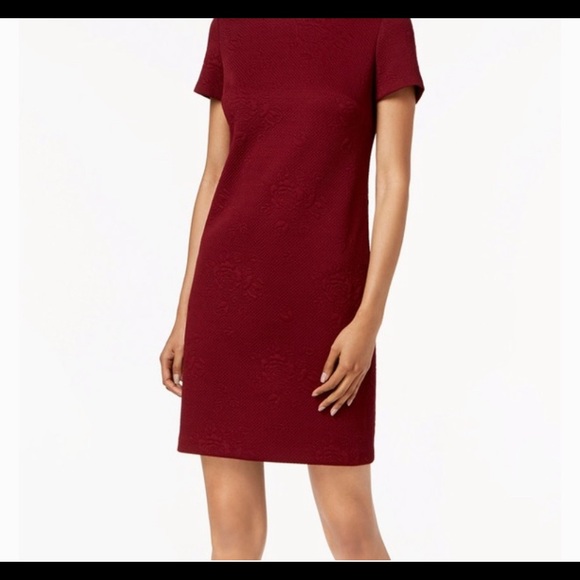 Calvin Klein Embossed floral sheeth dress, size 12, never been worn - Picture 2 of 6